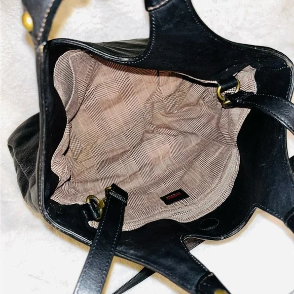 HOBO Leather Shoulder Hangbag - Picture 4 of 9